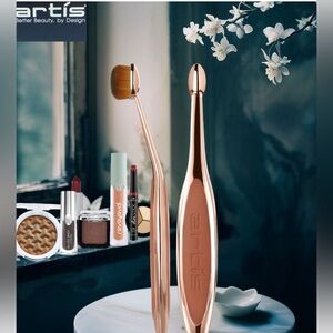 Artis Elite Oval 3 Rose Gold Brush NWT